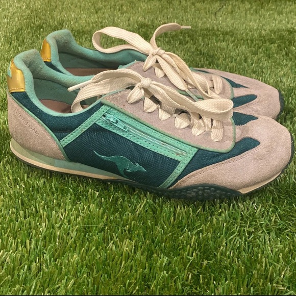 kangaROOS Shoes - Women’s kangaROOS shoes